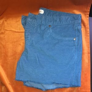 Corduroy raw hem shorts